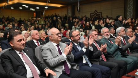 AK Parti Manisa Aday Tanıtım Toplantısı gerçekleştirildi