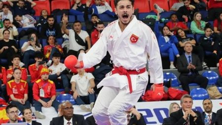 Bakan Bak’tan milli sporcular için tebrik mesajı