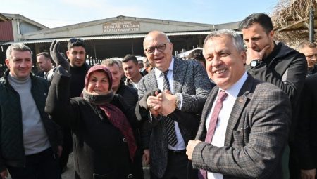 Cumhur İttifakının Adaylarına Ahmetli’de coşkulu karşılama