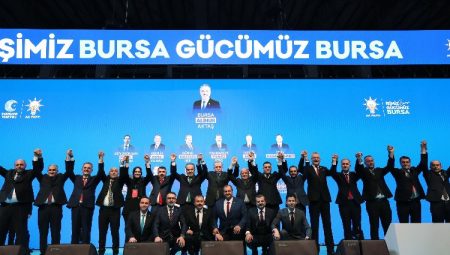 Cumhurbaşkanı Erdoğan, AK Parti Bursa belediye başkan adaylarını açıkladı