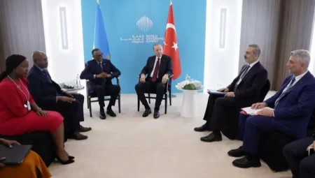 Cumhurbaşkanı Erdoğan, Ruanda Cumhurbaşkanı Kagame ile görüştü