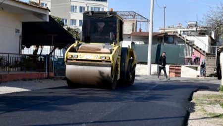 Muratpaşa’da 10 ayrı sokak yenilendi