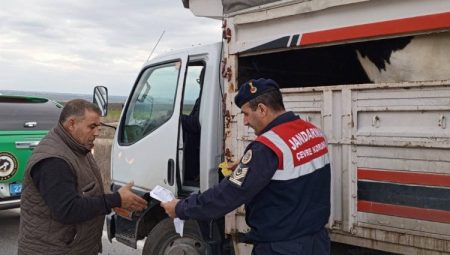 Uzunköprü’de canlı hayvan taşımacılığı kontrolü