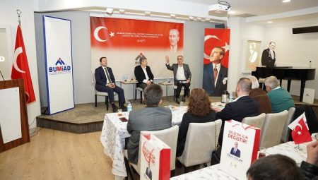 AK Parti Nilüfer Belediye Başkan Adayı Çolak iş dünyasına seslendi