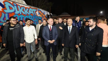 Gebzeli gençler sordu Başkan Büyükakın cevapladı