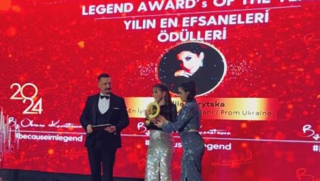 Nataliia Horytska ödül gecesinde büyüledi!