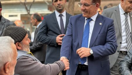 YRP’li Sedat Yalçın, Bursa’da çarpık kentleşmeye dikkat çekti