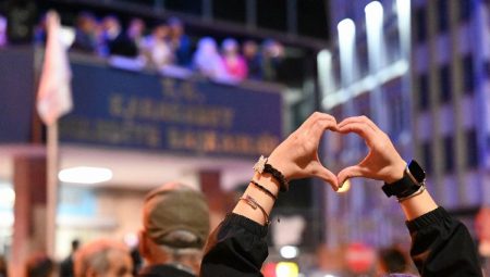 Bursa Karacabey’de Başkan Karabatı göreve başladı