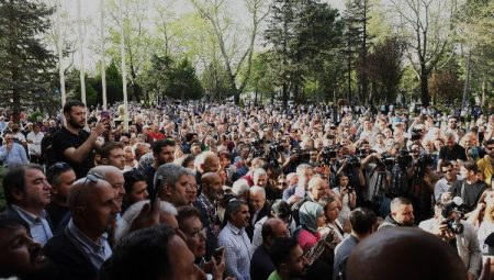 Bursa Osmangazi’de Erkan Aydın dönemi başladı