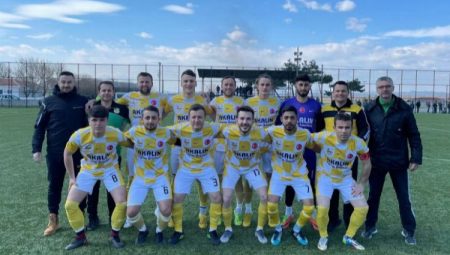 İpsalaspor ve Edirne Mega Genç grup liderliği için karşılaşacak