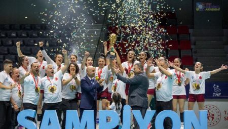 Kadınlar 1. Ligi’nde Ortahisar şampiyon oldu