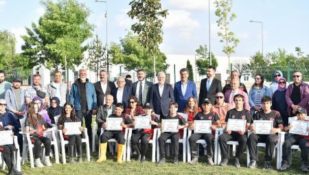 Atlı Spor Milli Takımı seçmelerine yoğun katılım