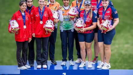 Muğlalı milli sporculara gümüş madalya