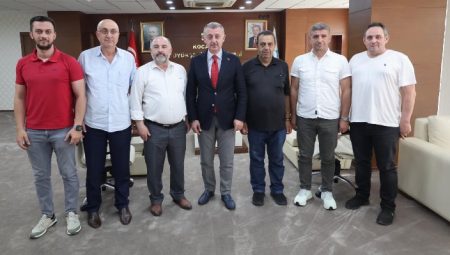 “Dünya soykırımları canlı canlı izliyor”