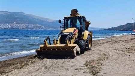 Bursa Gemlik Belediyesi’nden kapsamlı sahil temizliği