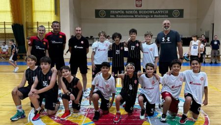 Muratpaşa sporcuları Polanya’da parkeye çıktı