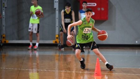 TOFAŞ basketbol altyapı 2024 seçmelerı̇ne geri sayım