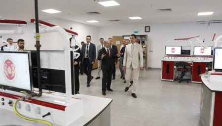 Ankara Üniversitesi Diş Hekimliği’ne iki ‘dost’ ünvan