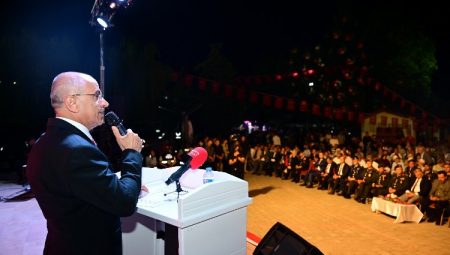 Başkan Er, 15 Temmuz Demokrasi ve Milli Birlik Günü etkinliklerine katıldı
