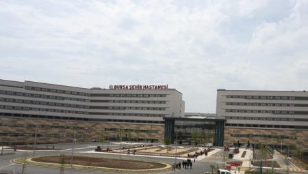 Bursa Şehir Hastanesi dilencilerin kıskacında!