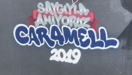 Bursa’da Müslüm Gürses sevgisi duvara yansıdı