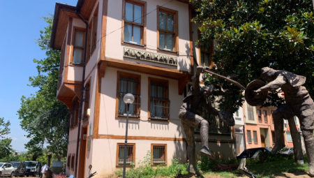 Bursa’da kılıç kalkan geleneği devam ediyor