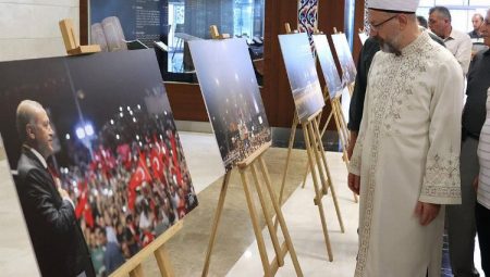 MÜSDAV’dan 15 Temmuz fotoğraf sergisi