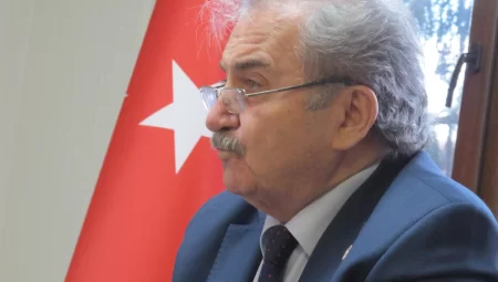 Atalay meclise alınmalı, Özalan çıkarılmalıdır!