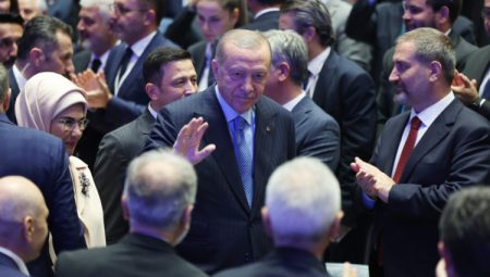 Dip dalga hareketi olarak doğduk, milyonların umudu olduk