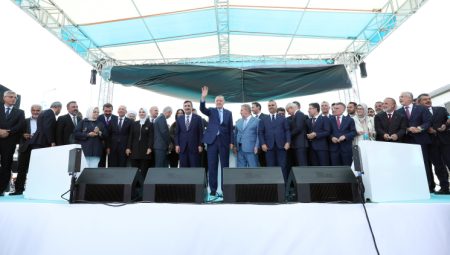 Cumhurbaşkanı Erdoğan: Karanlık günlere çekilmeyiz!